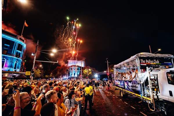 MardiGras genericParade JordanMunns